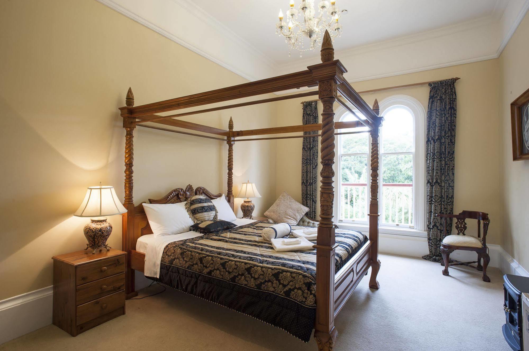 Отель Fellworth House For Solo Travellers Нельсон Экстерьер фото